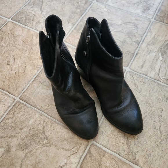 Black Fabianelli ankle boots - Picture 4 of 5